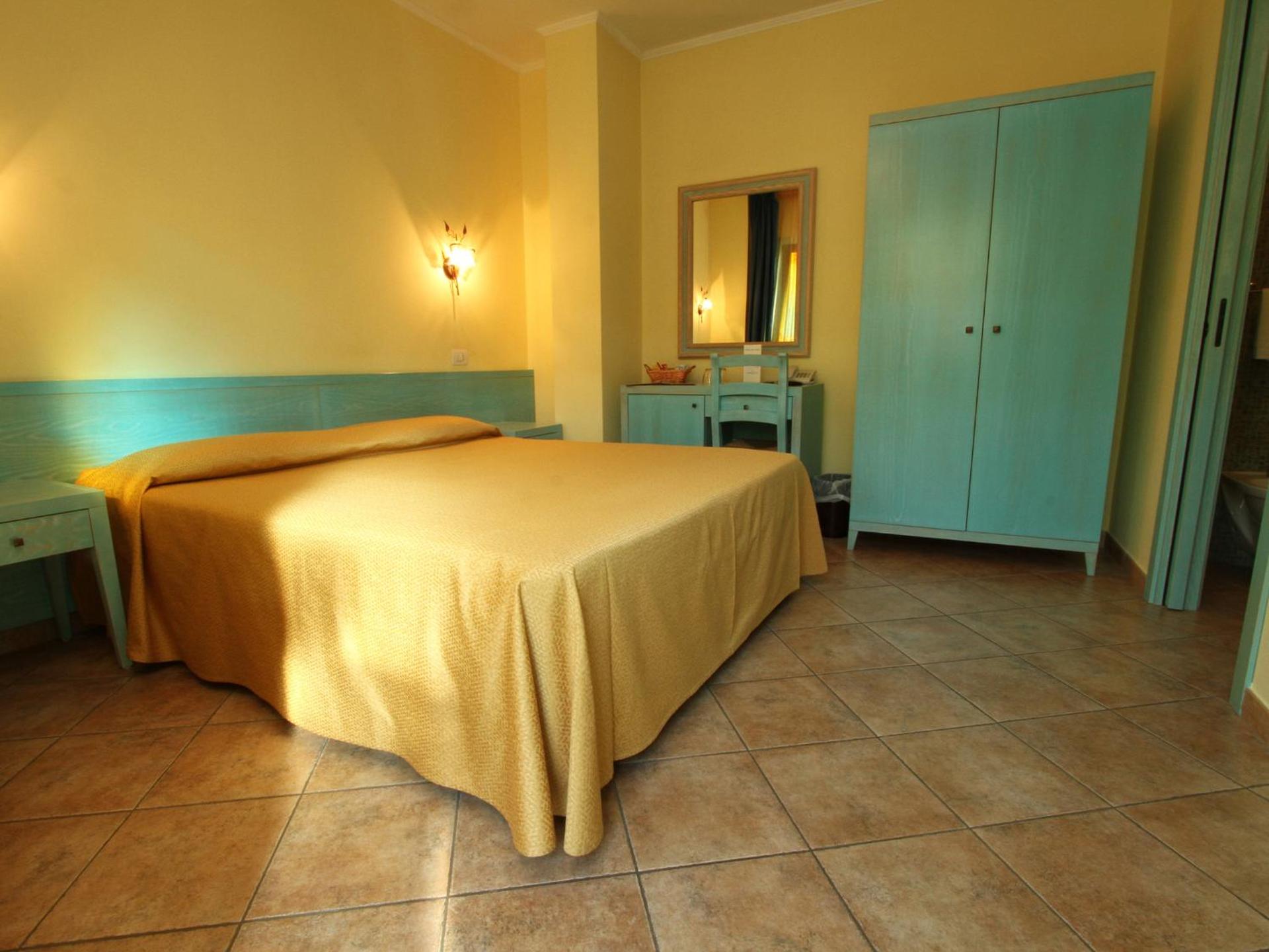 Hotel Del Corso - Photo 52