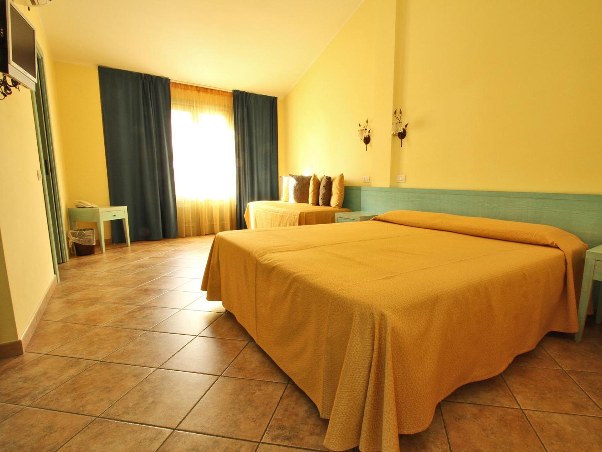 Hotel Del Corso - Photo 63