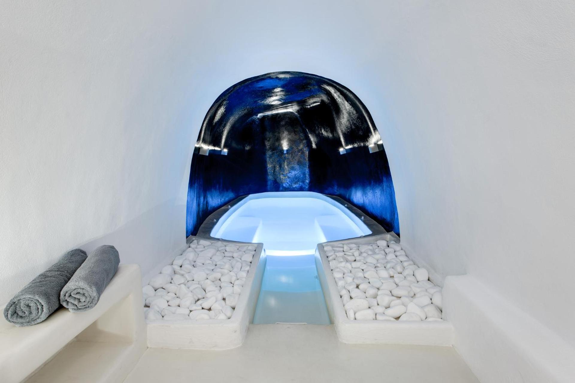 Dana Villas & Infinity Suites - Photo 29