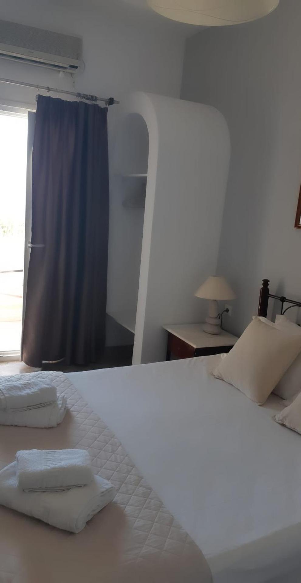 Emmanouela Studios & Villas - Photo 10