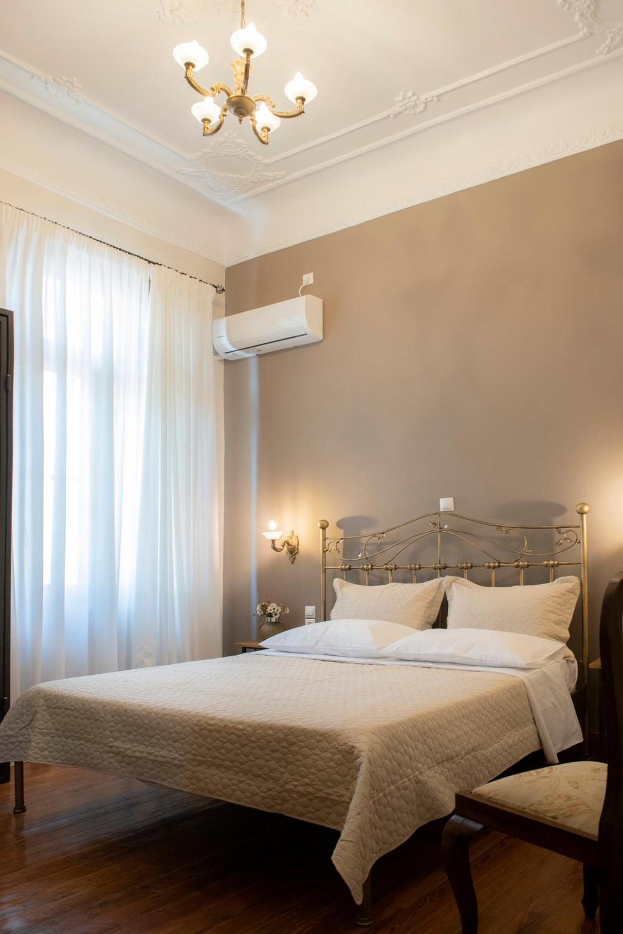 Beautiful City Suites - Photo 26