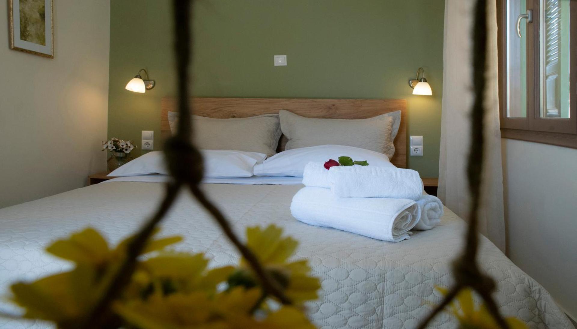 Beautiful City Suites - Photo 12