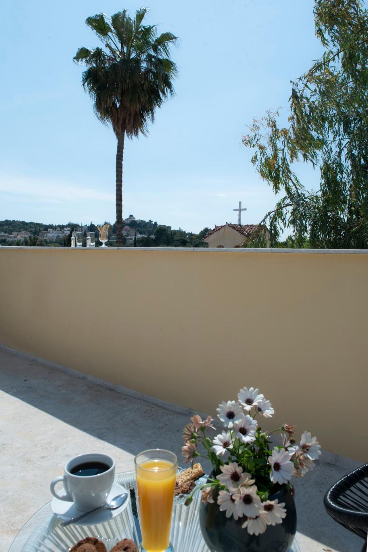 Beautiful City Suites - Photo 6