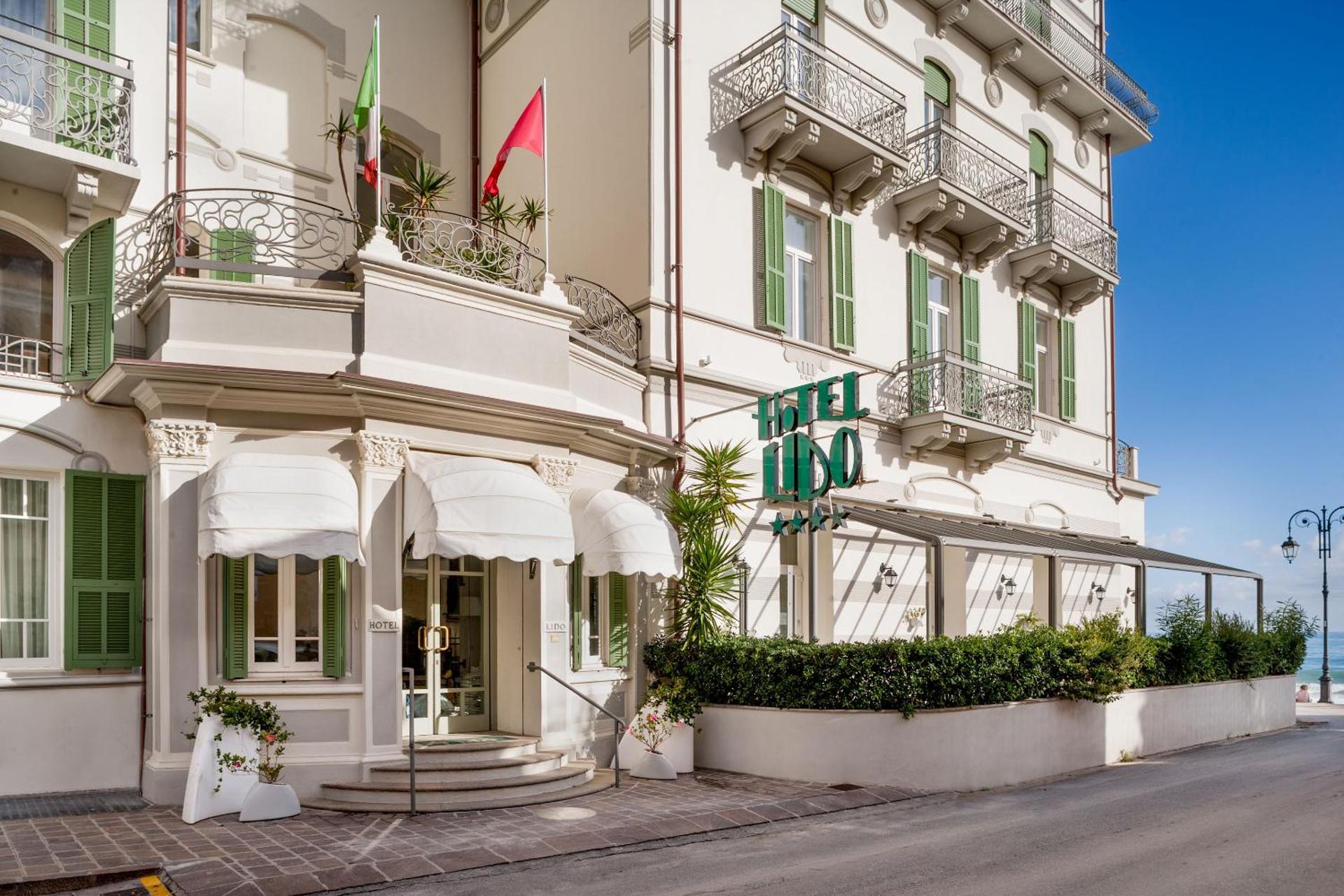 Hotel Lido - Photo 189