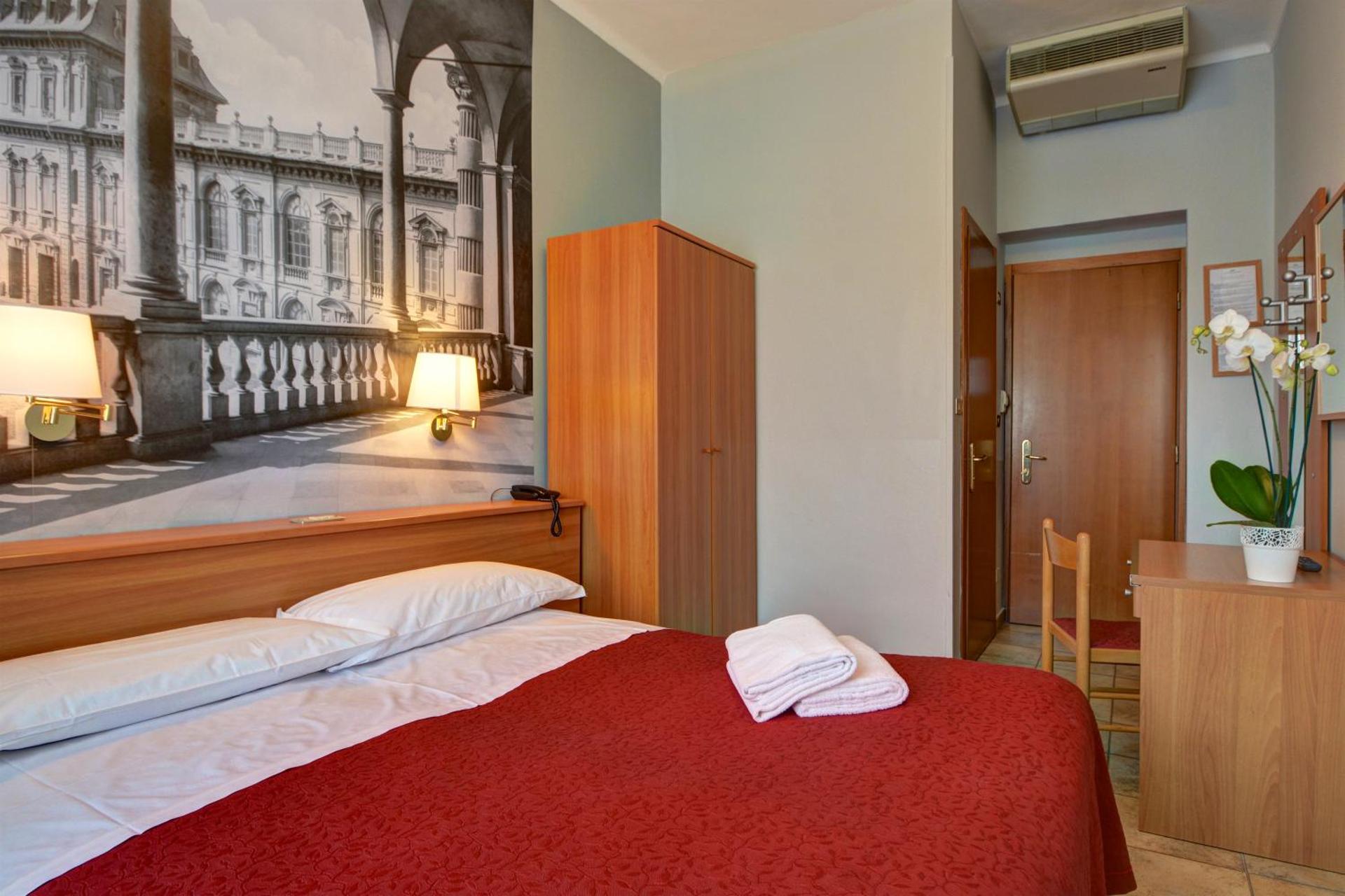 Astor Hotel - Photo 52