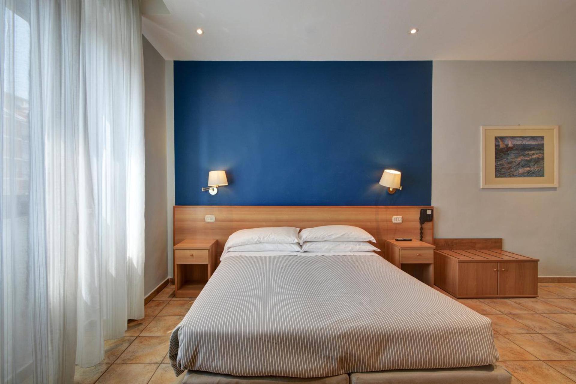 Astor Hotel - Photo 48