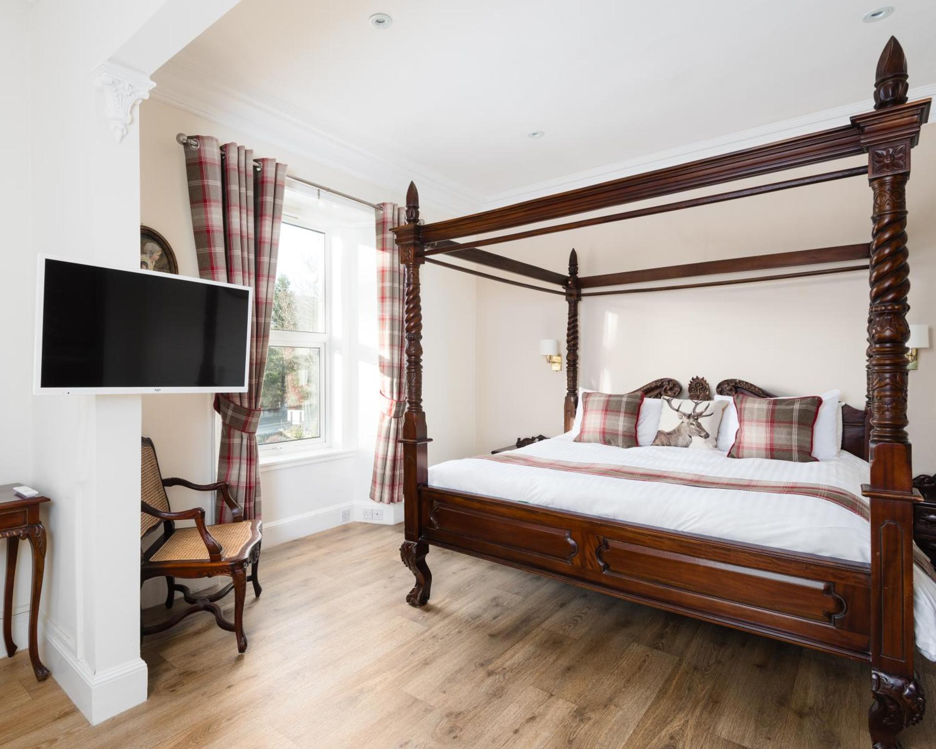 The Claymore Guest House - Photo 36