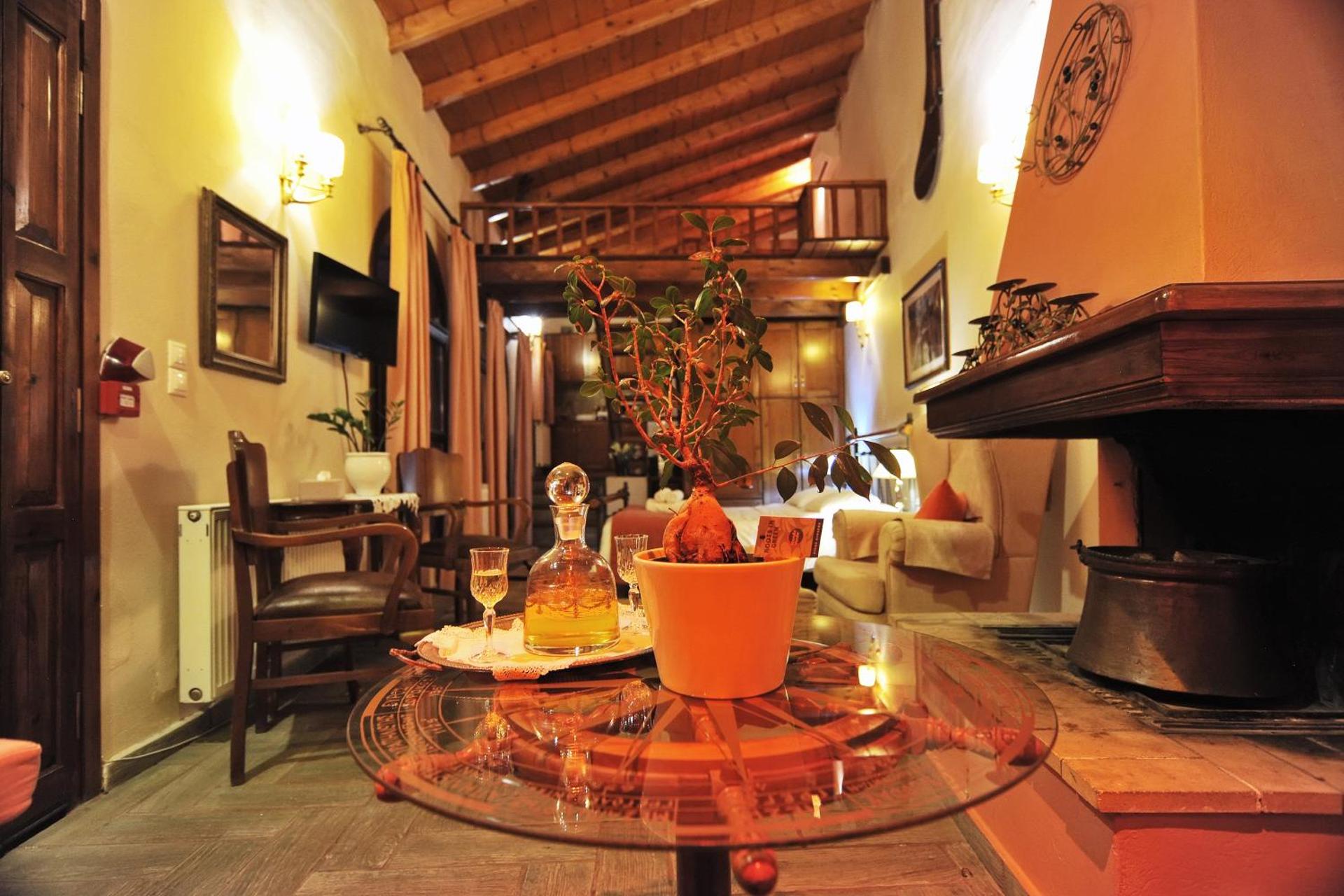 Ganimede Hotel, Galaxidi - Photo 21