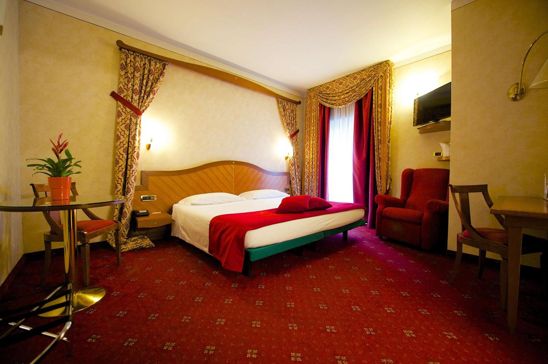 Best Western Hotel Luxor - Photo 21