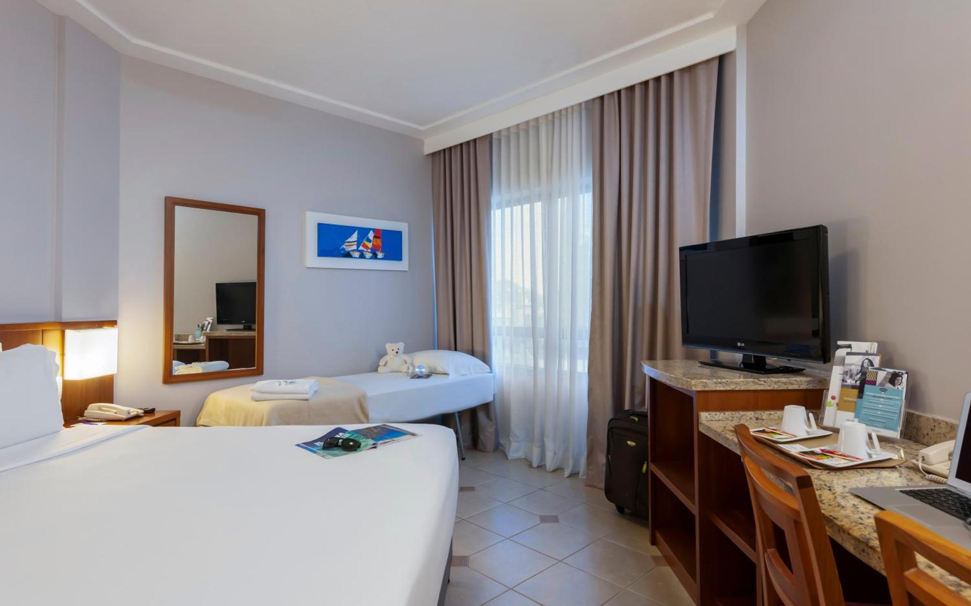 Mercure Florianópolis - Photo 13