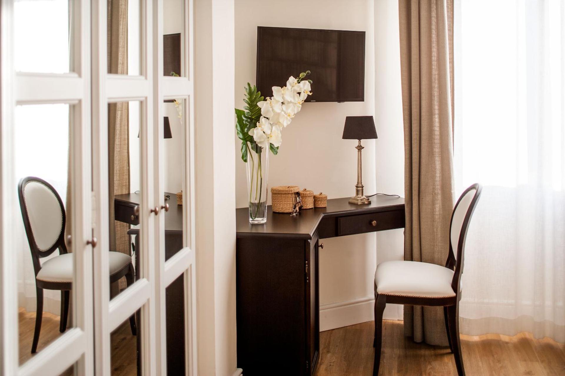 Hotel Lido - Photo 65