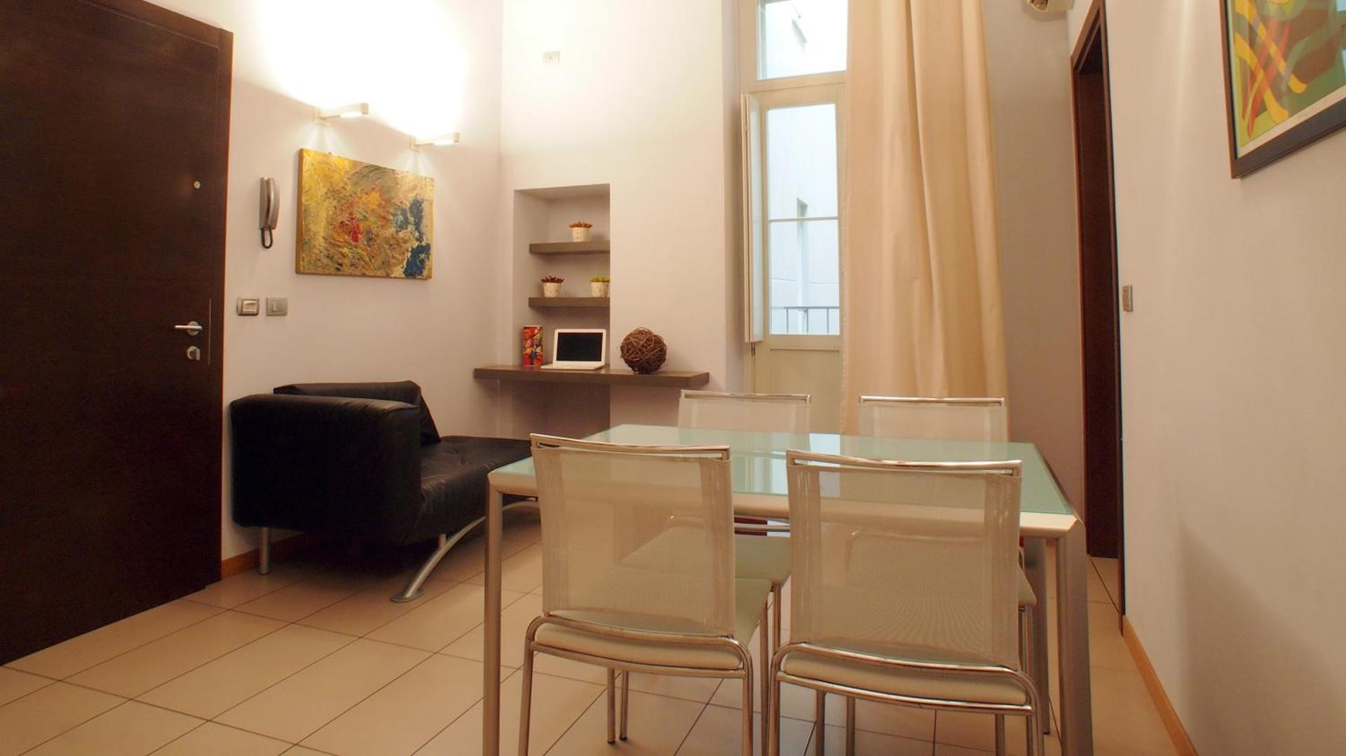 Parizzi Suites&Studio Restaurant - Photo 31