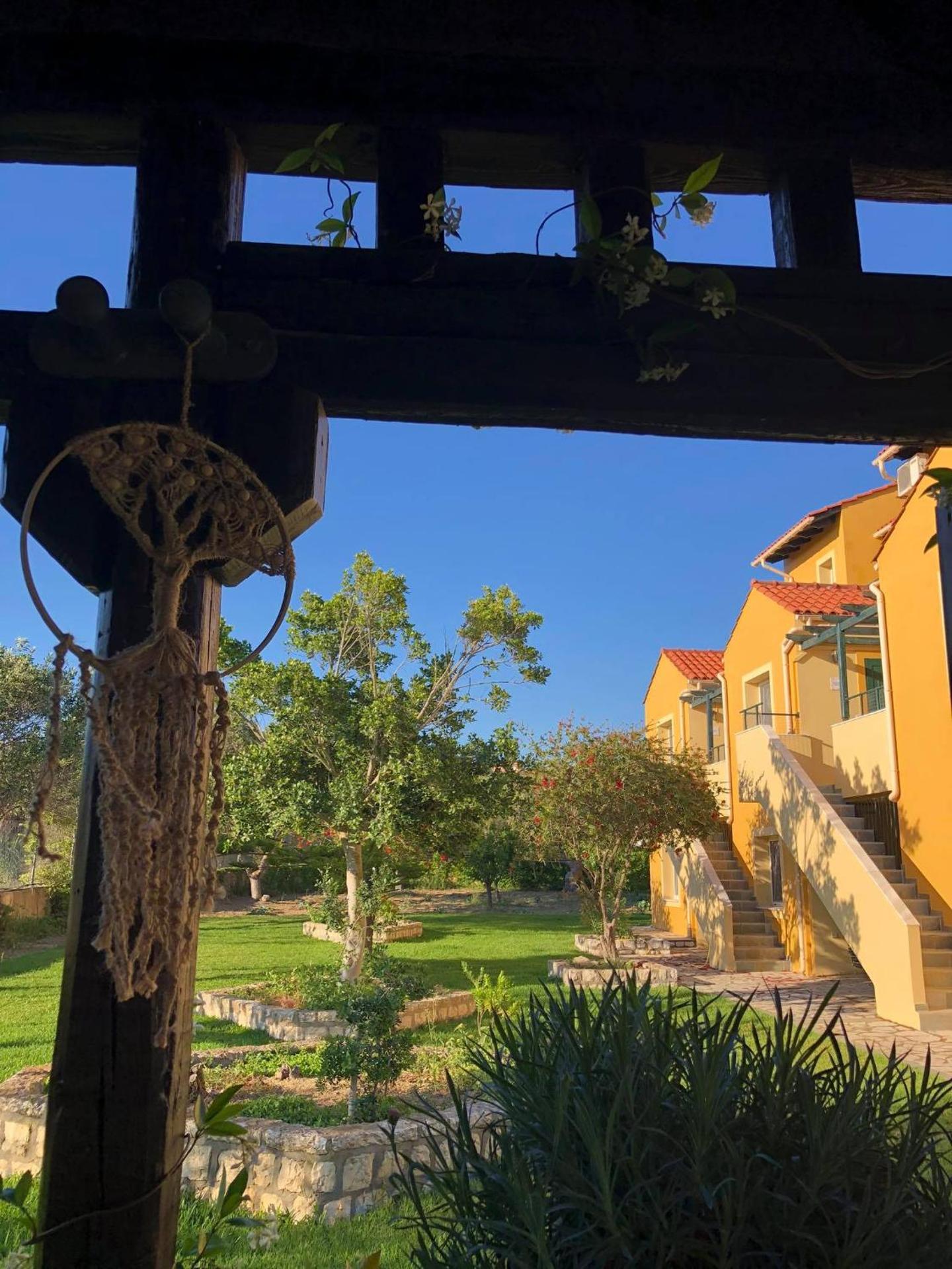 Sandy Beach Villas and Apartments - Photo 4