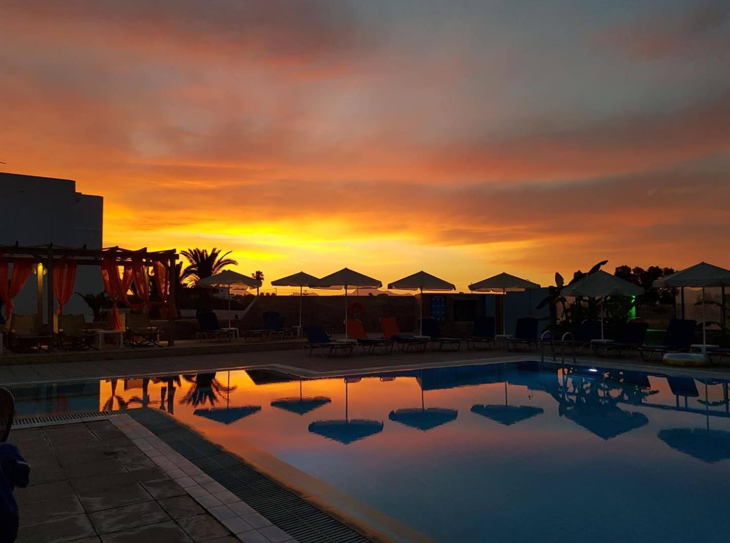 Bouradanis Art Hotel - Photo 42
