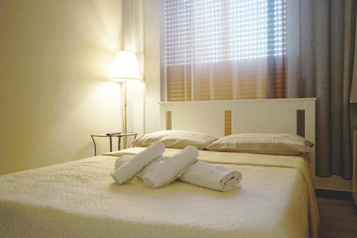 Single Room with Private Bathroom