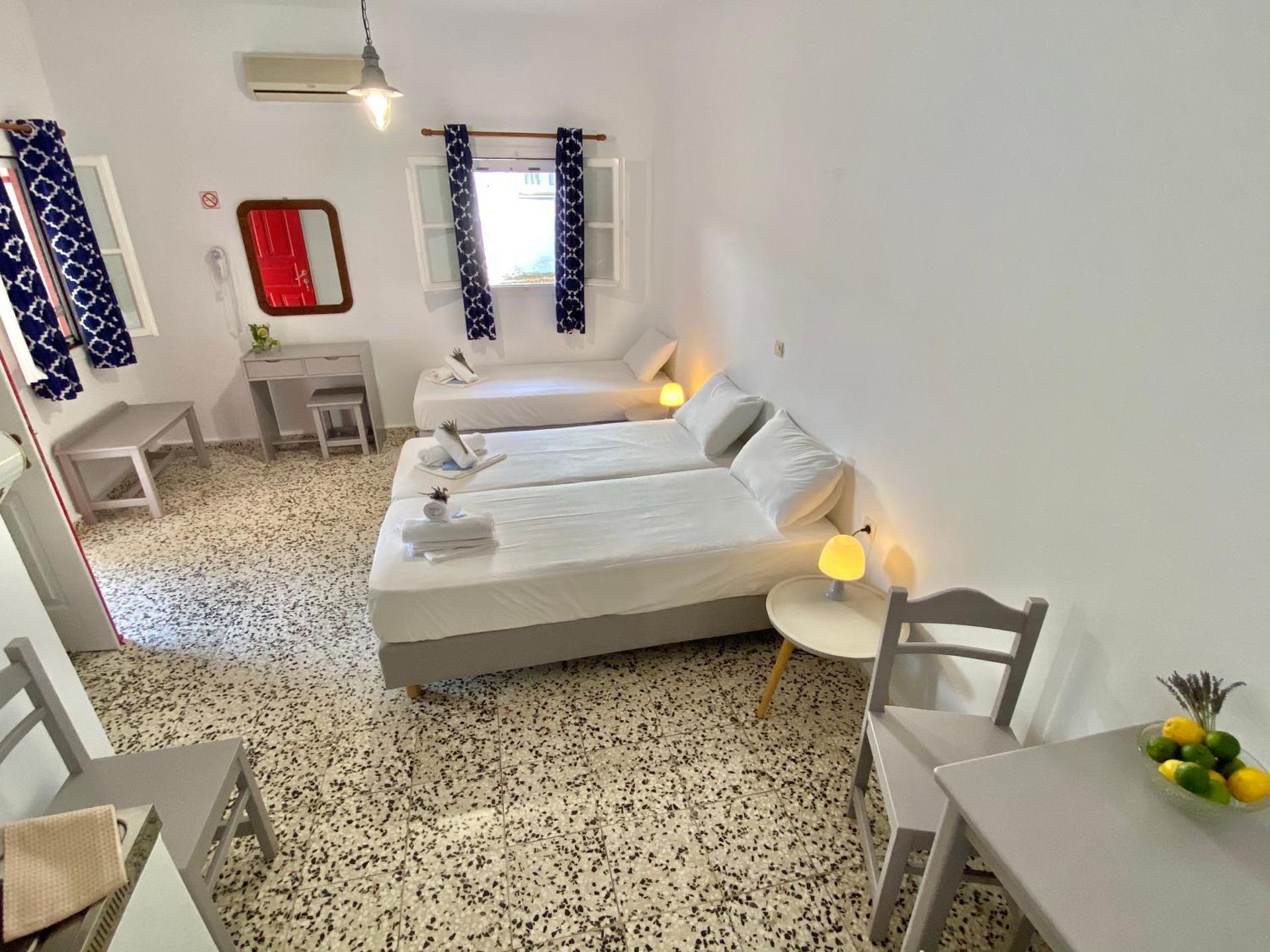 Anna Studios - Photo 47