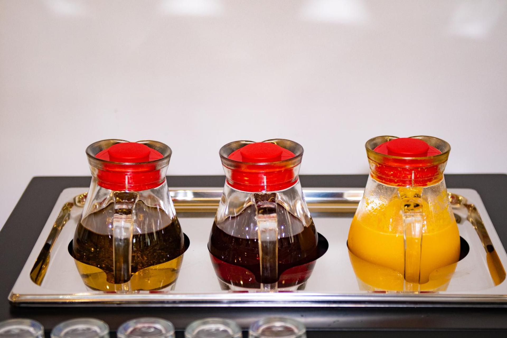 Hotel Airport Tirana - Photo 13