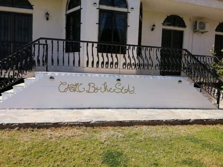 Castle By The Sea - Photo 39