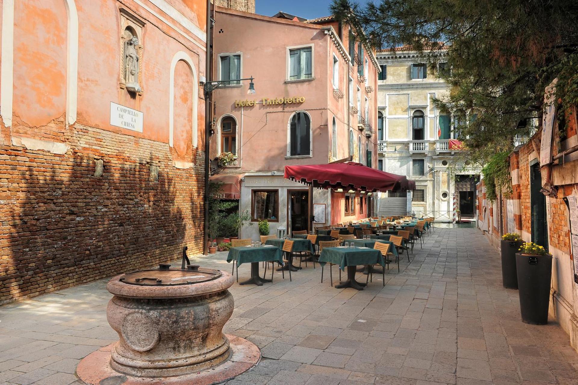 Hotel Tintoretto - Photo 39