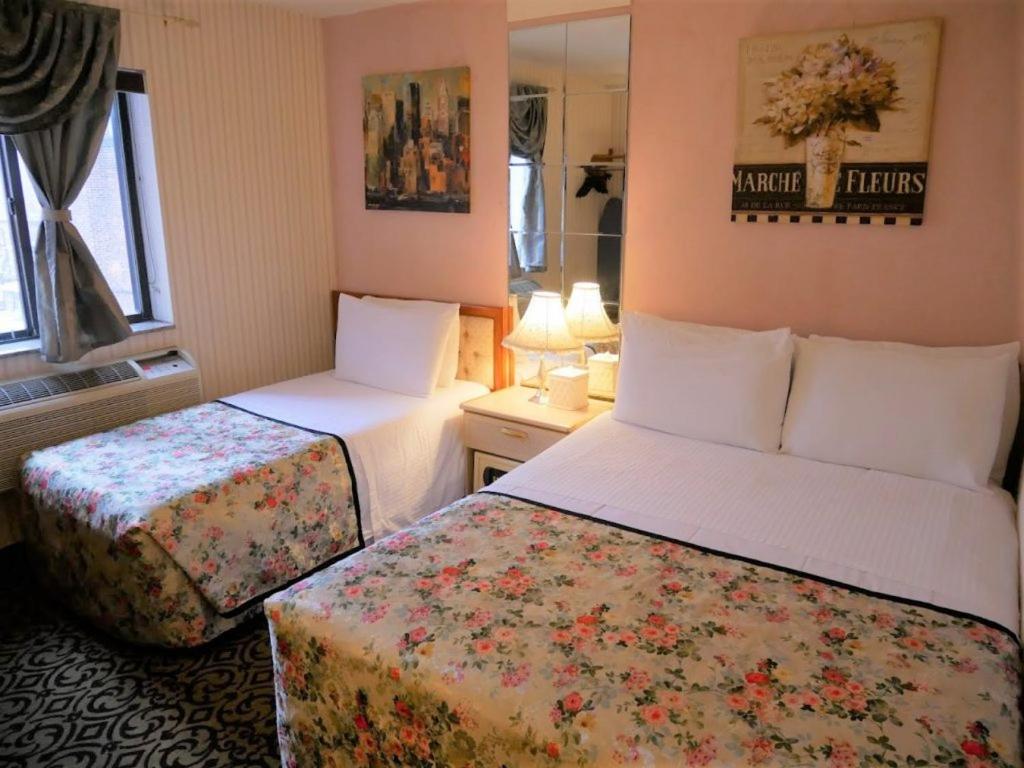 Flushing Central Hotel 88 - Photo 19