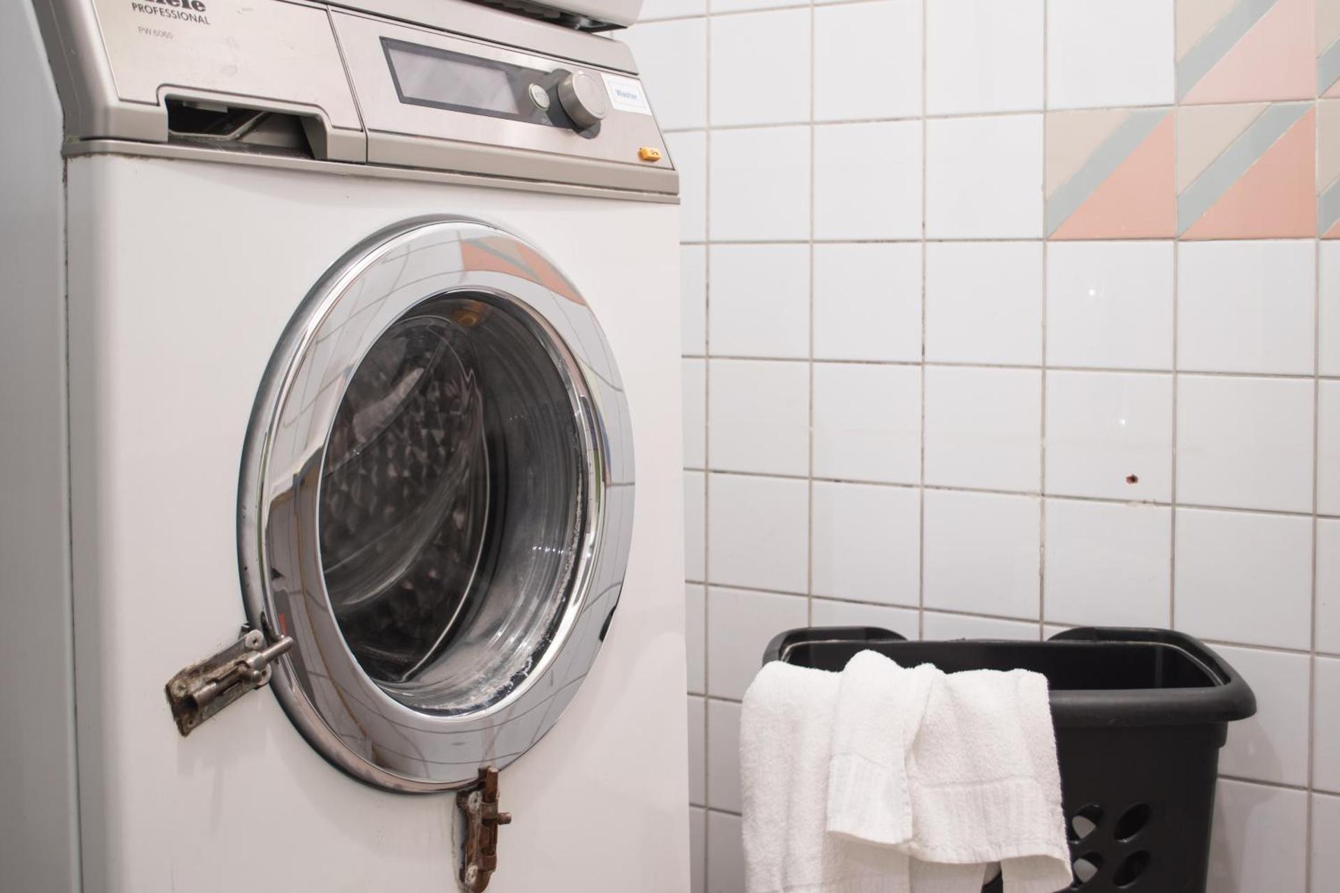 Slottsskogens Hostel - Photo 61