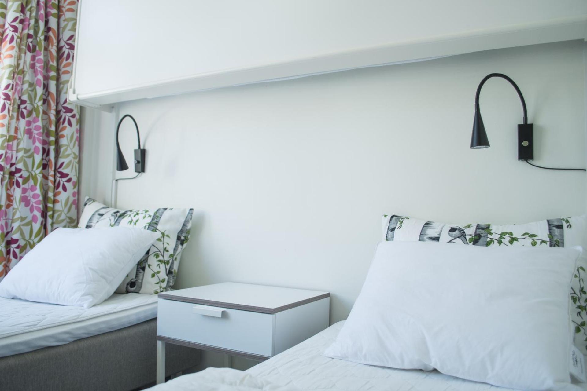 Slottsskogens Hostel - Photo 32