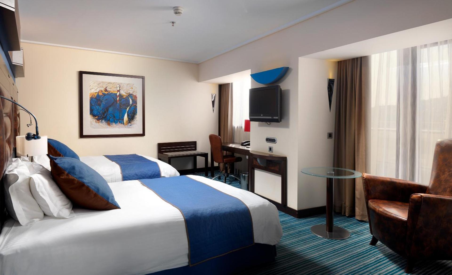 Crowne Plaza Athens City Centre by IHG - Photo 120