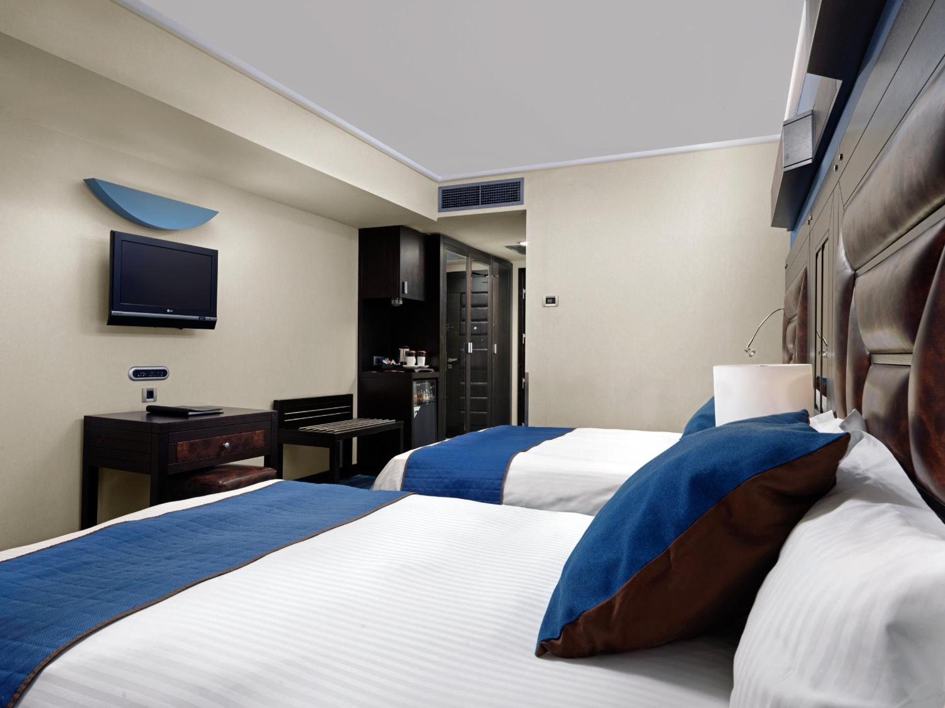 Crowne Plaza Athens City Centre by IHG - Photo 46