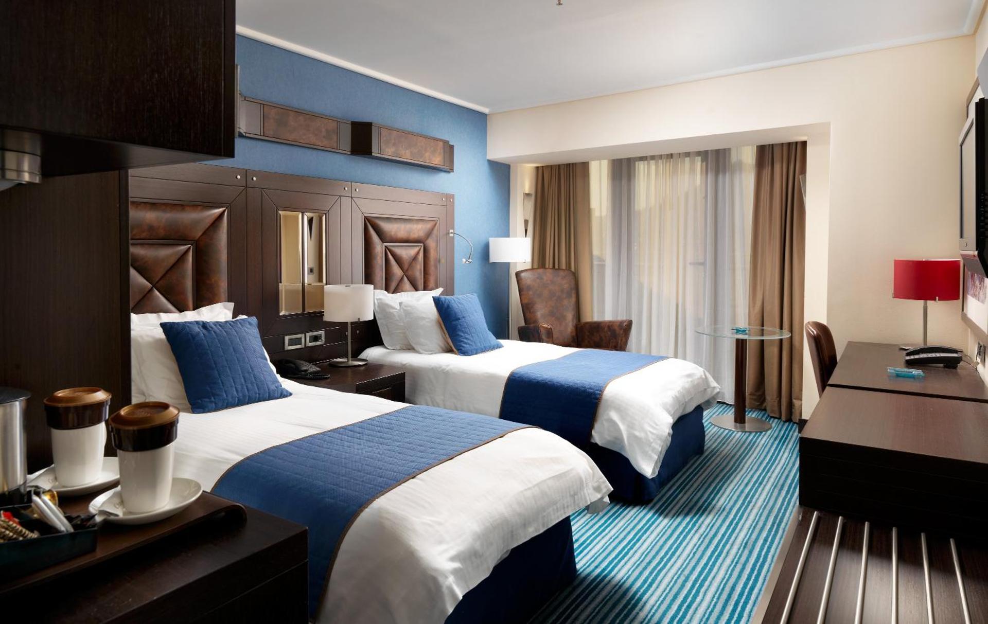 Crowne Plaza Athens City Centre by IHG - Photo 47