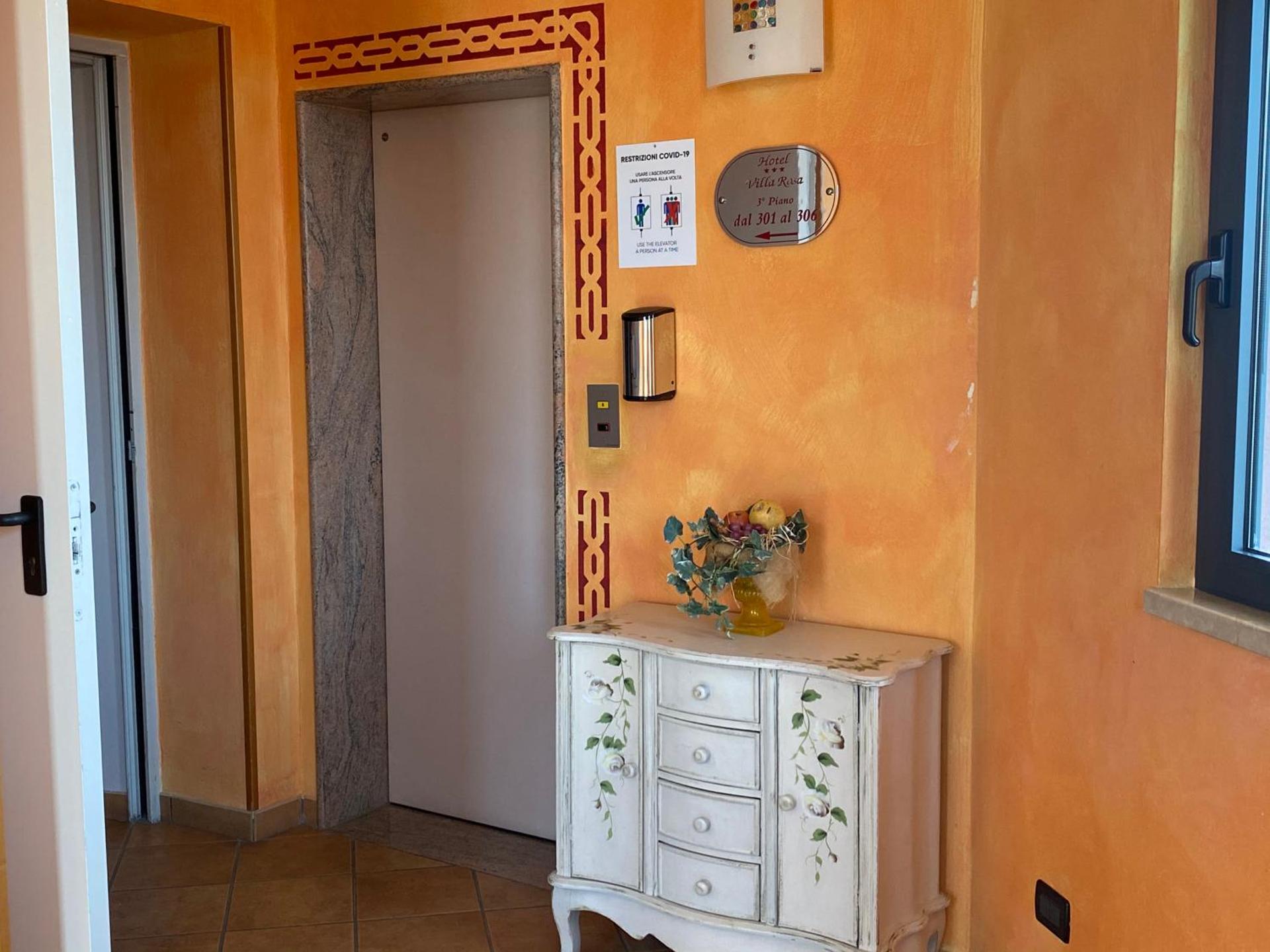Hotel Villa Rosa - Photo 53