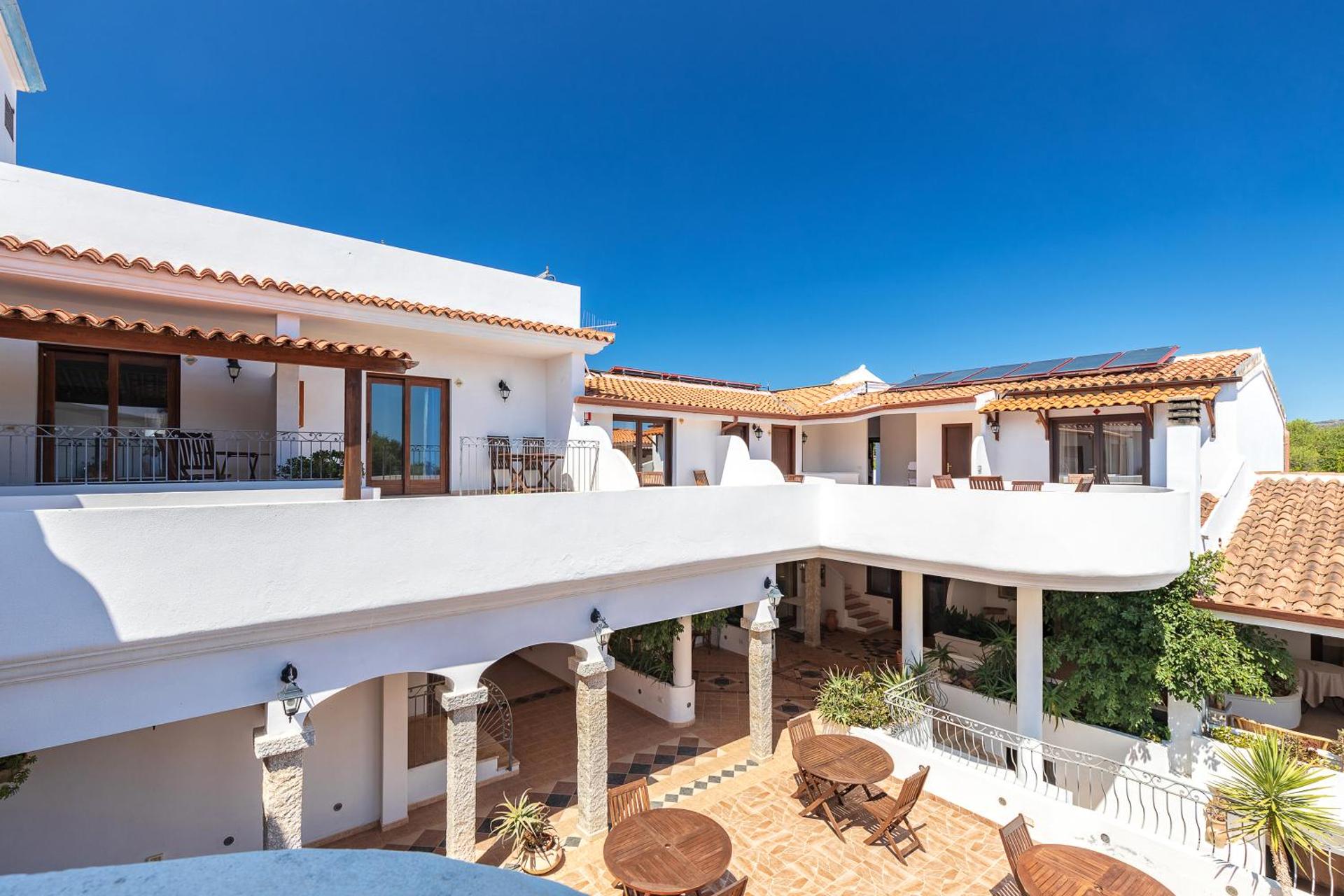 Hotel Bonsai - Photo 100