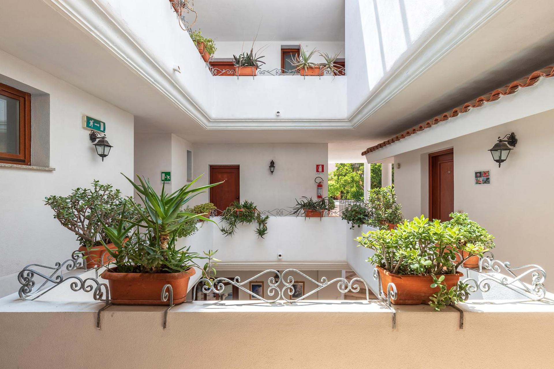 Hotel Bonsai - Photo 74