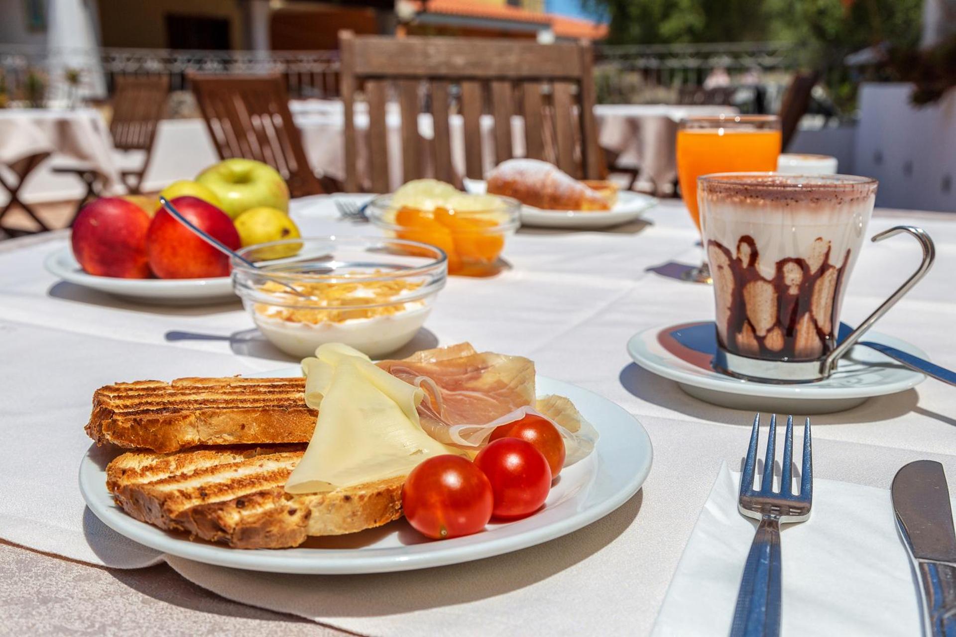 Hotel Bonsai - Photo 82