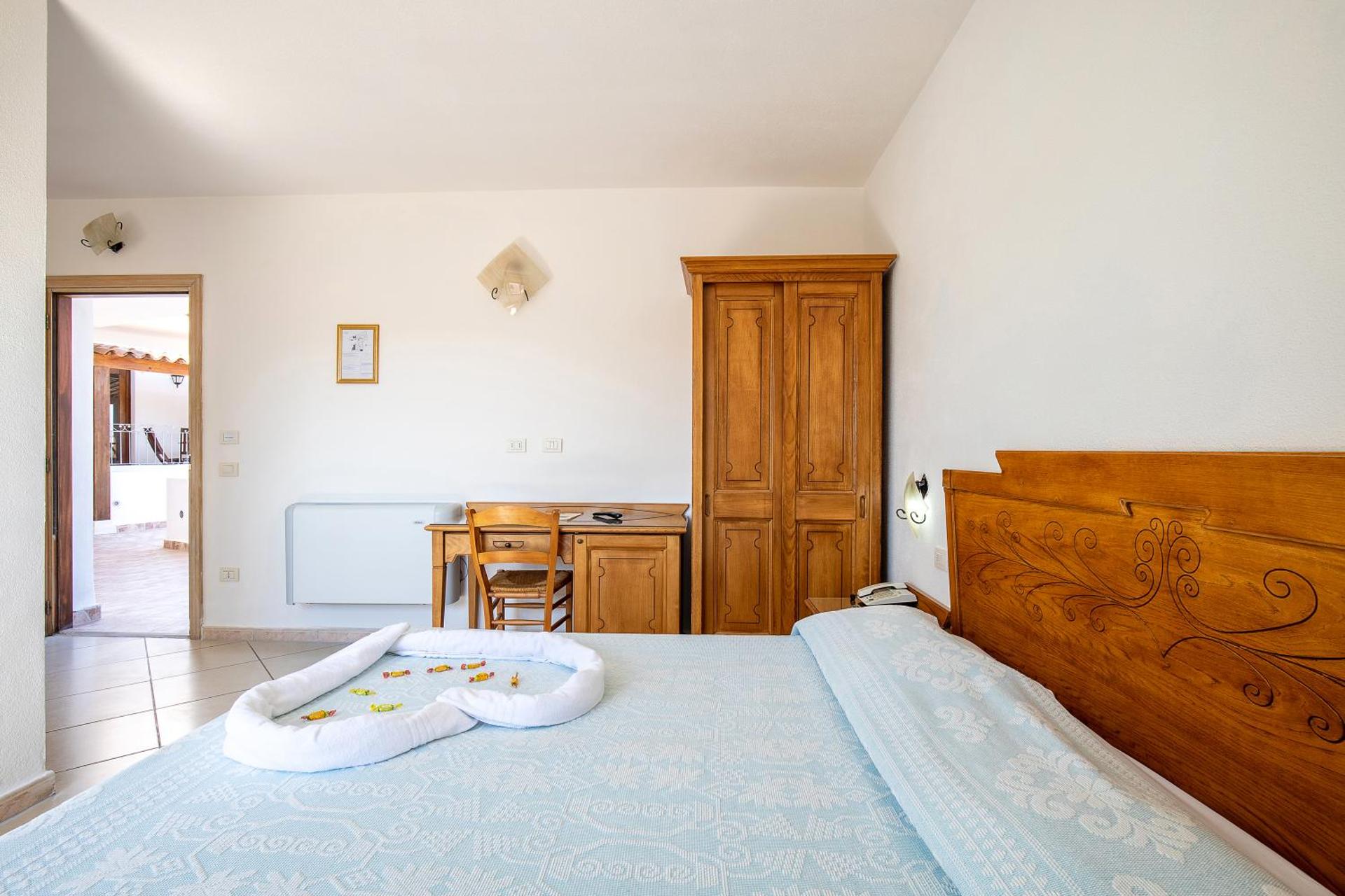 Hotel Bonsai - Photo 11