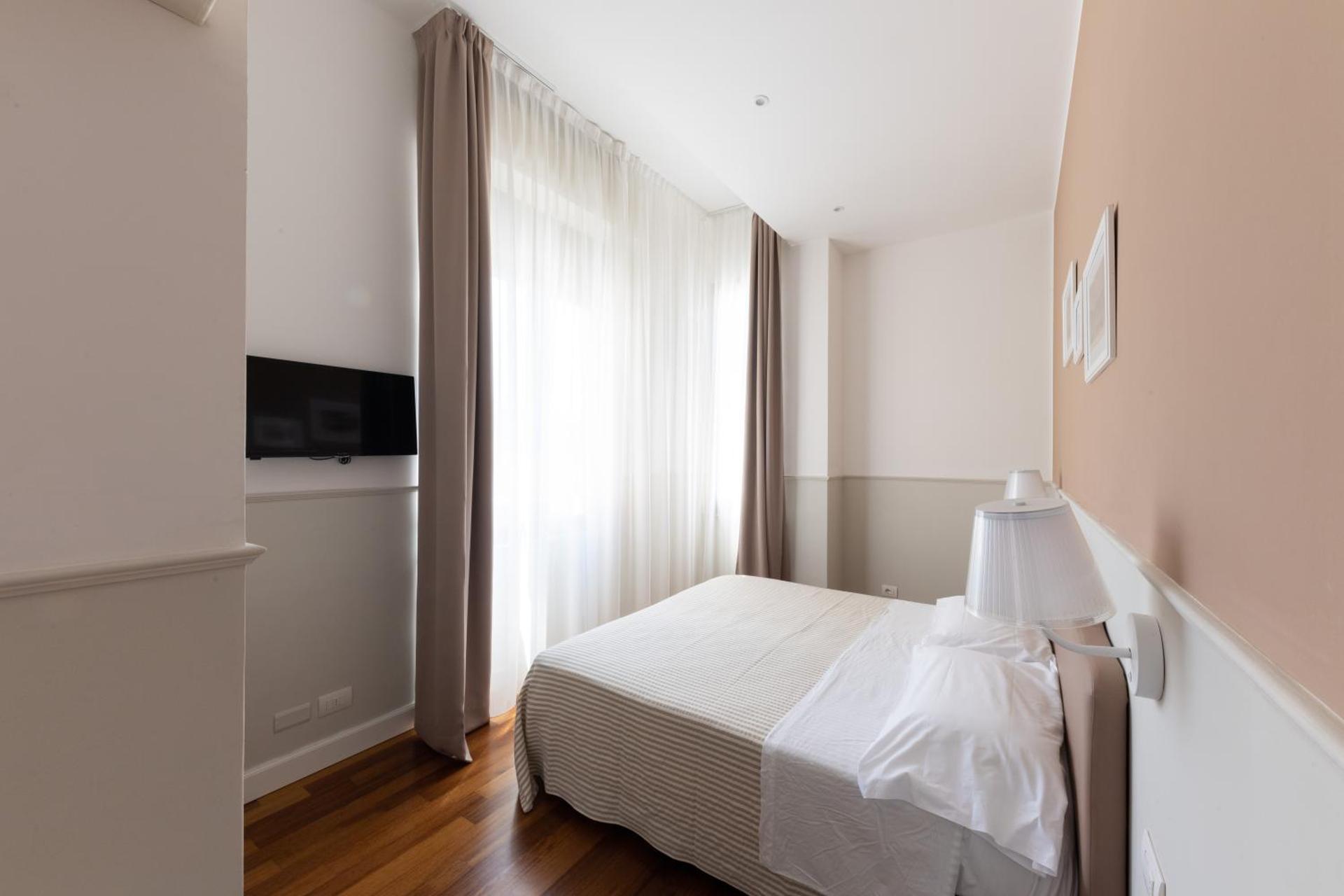 Miramare Hotel - Photo 15