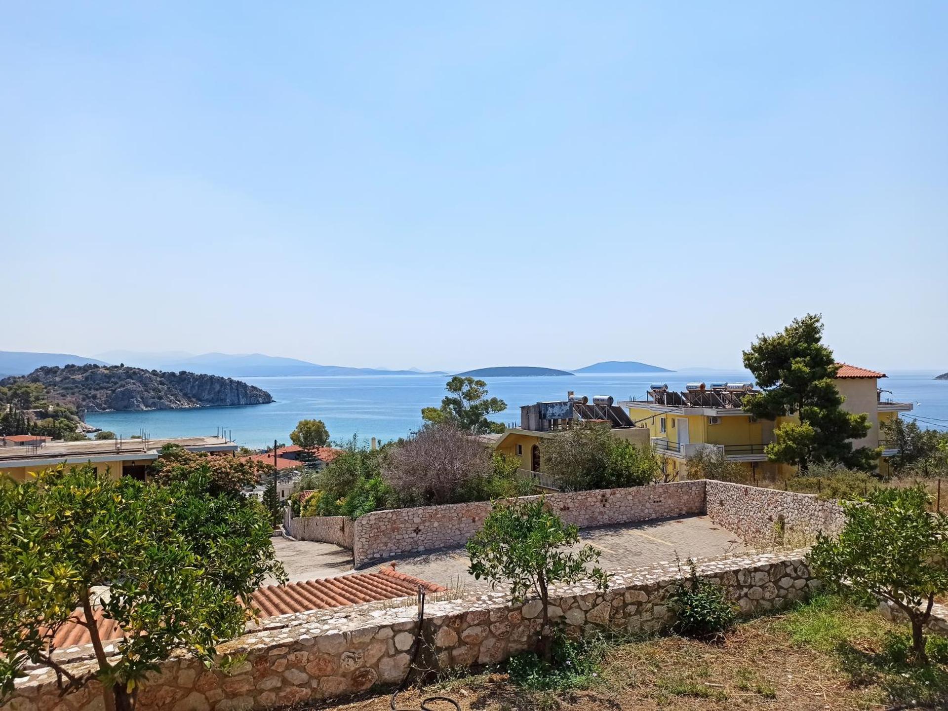 Phaistos Hotel - Photo 9