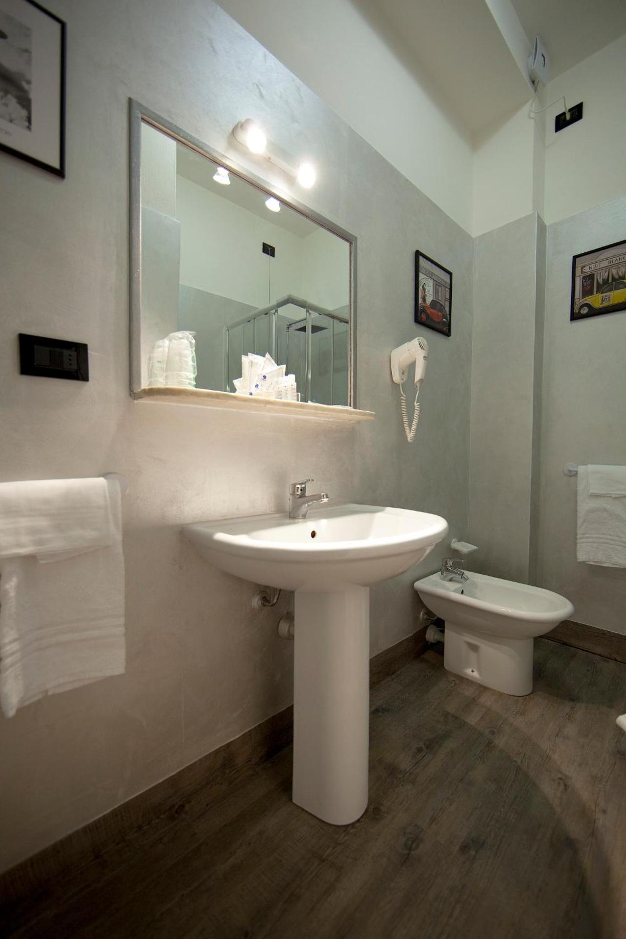 Piccolo Hotel Allamano - Photo 86