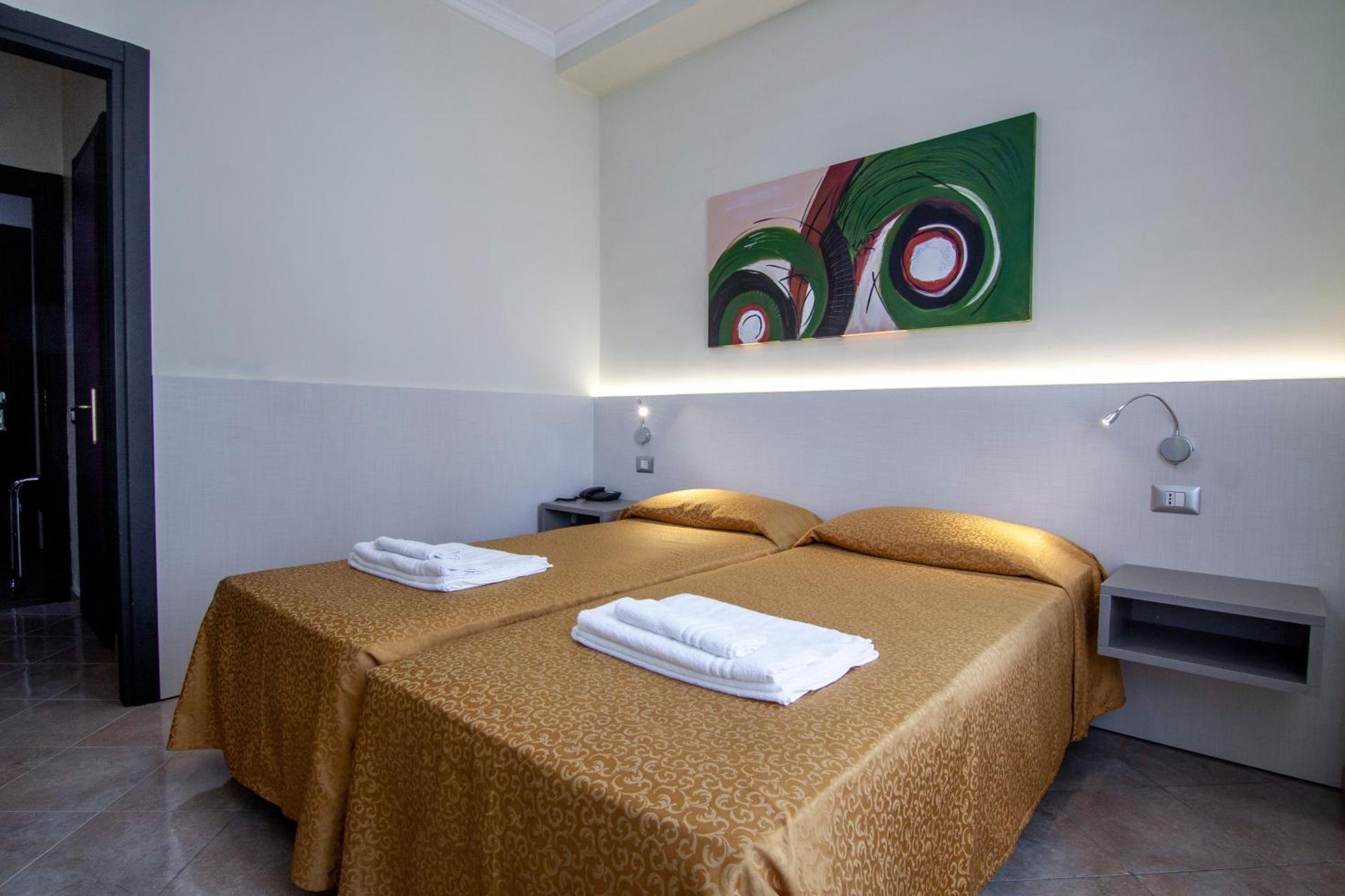 Hotel Dei Fiori - Photo 49