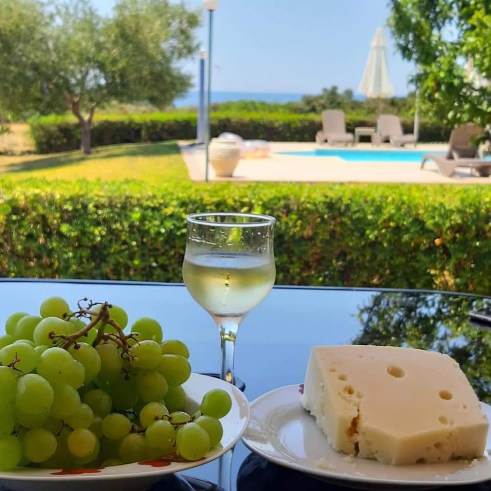 Monambeles Villas - Photo 13