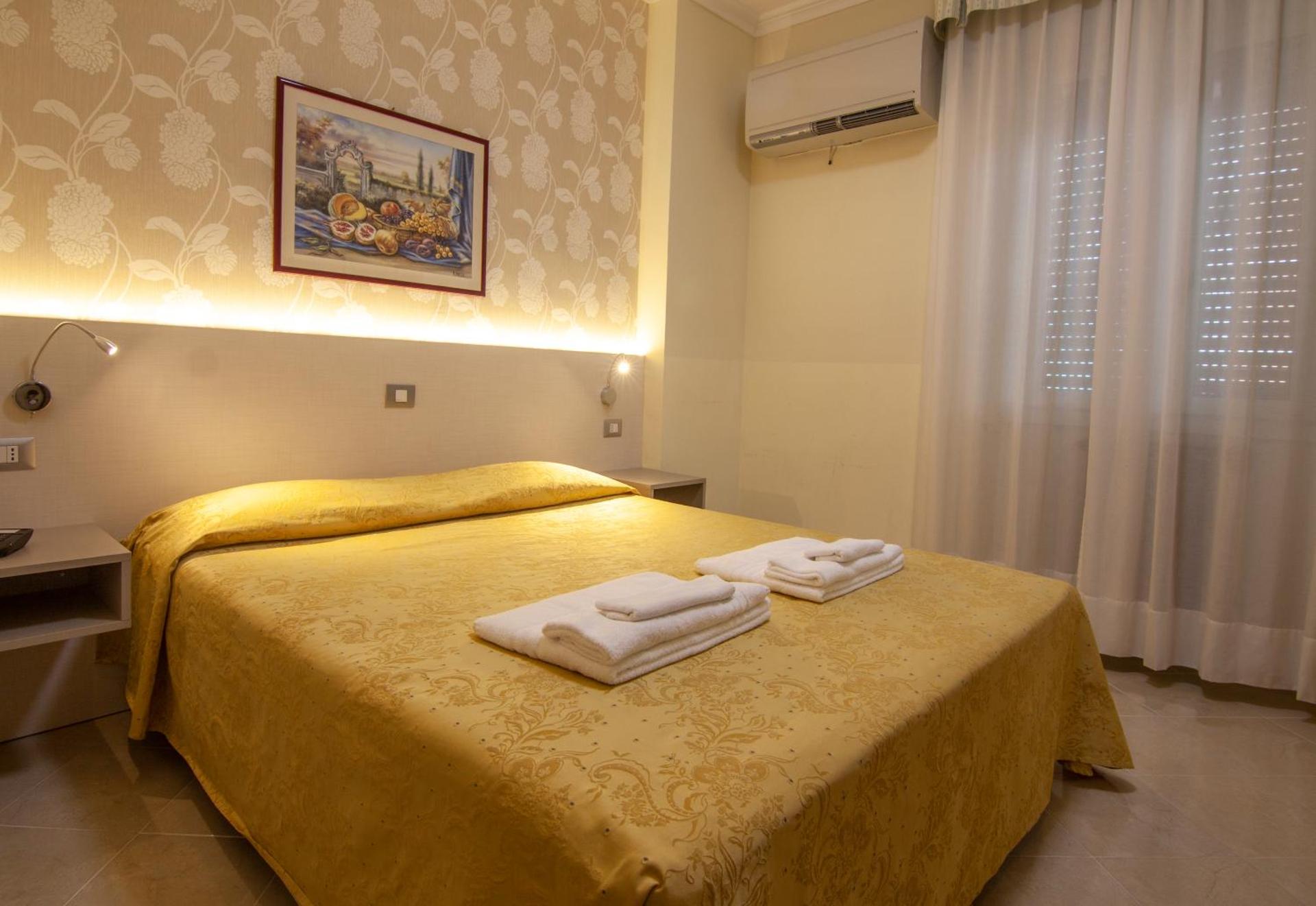 Hotel Dei Fiori - Photo 40