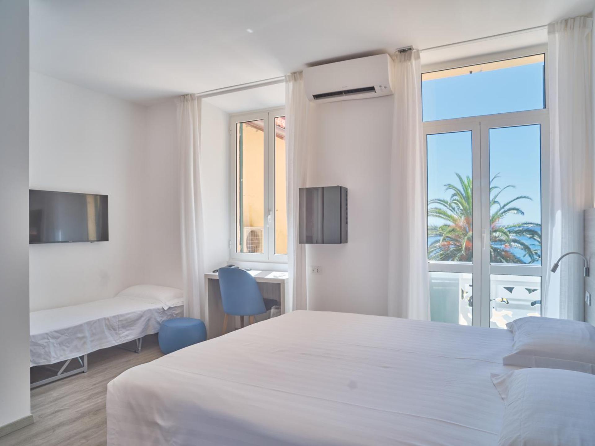 Hotel Medusa - Photo 71