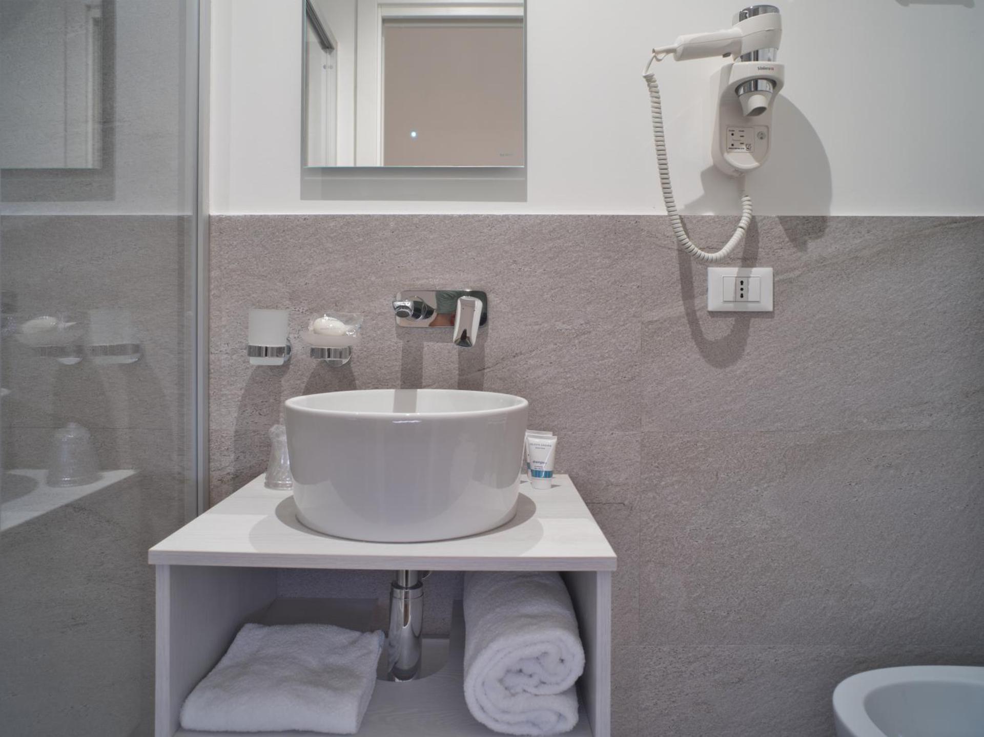 Hotel Medusa - Photo 41