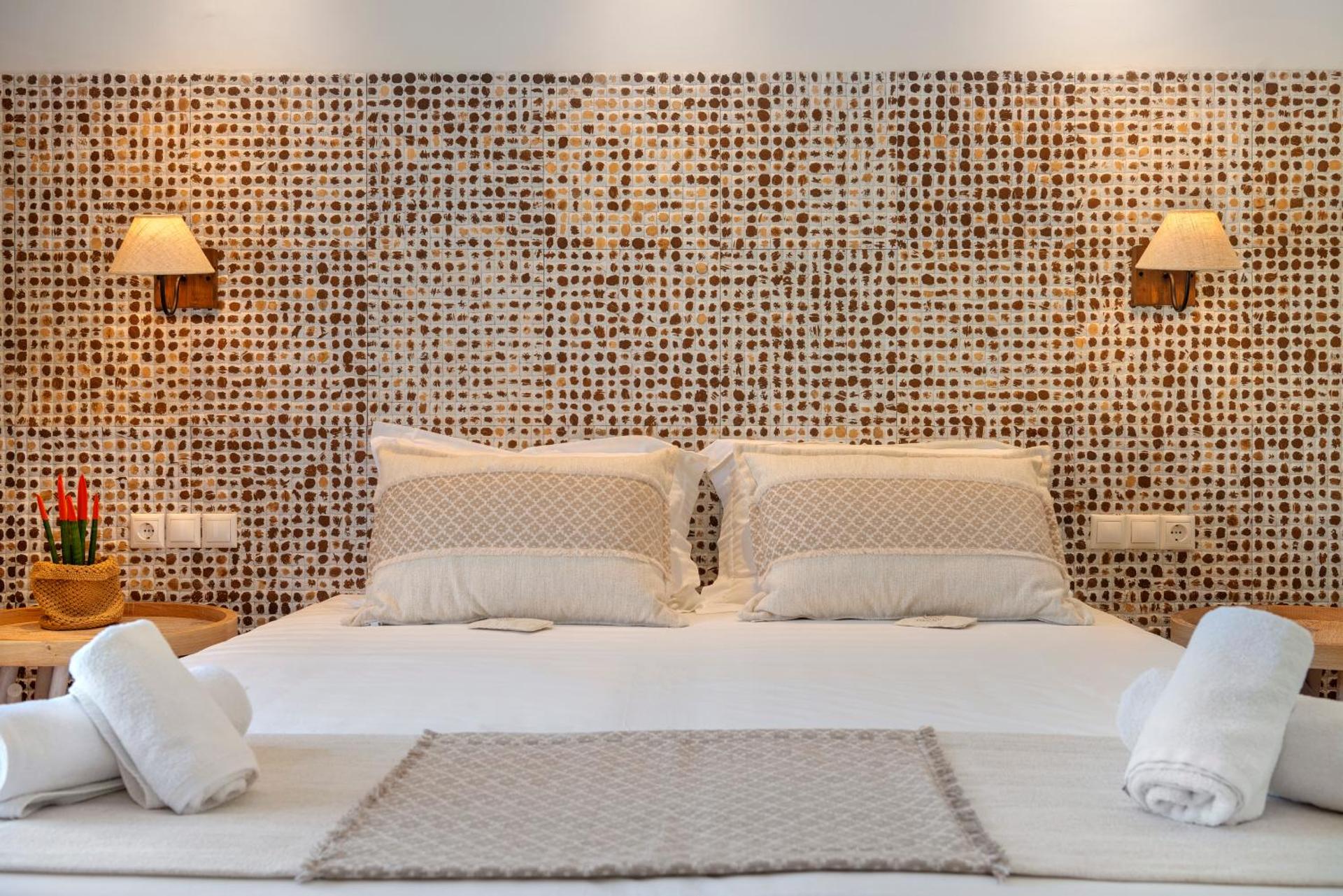 Dolphin Bay Seaside Resort & Suites - Photo 52