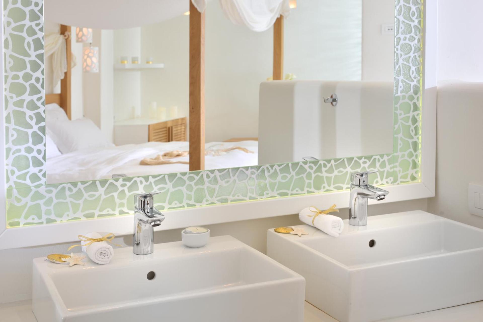 Petinos Hotel - Photo 50