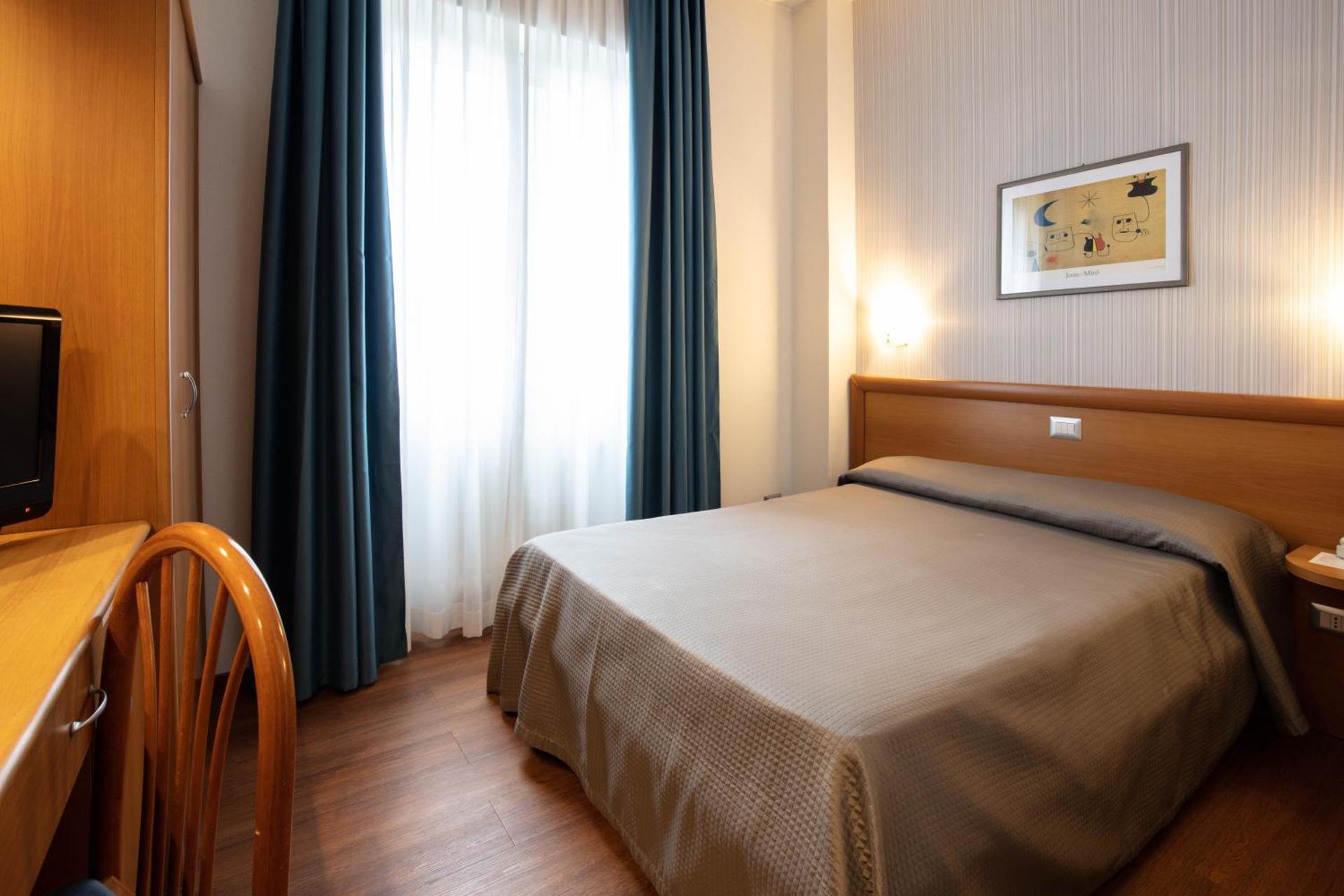 Hotel Esperia - Photo 26