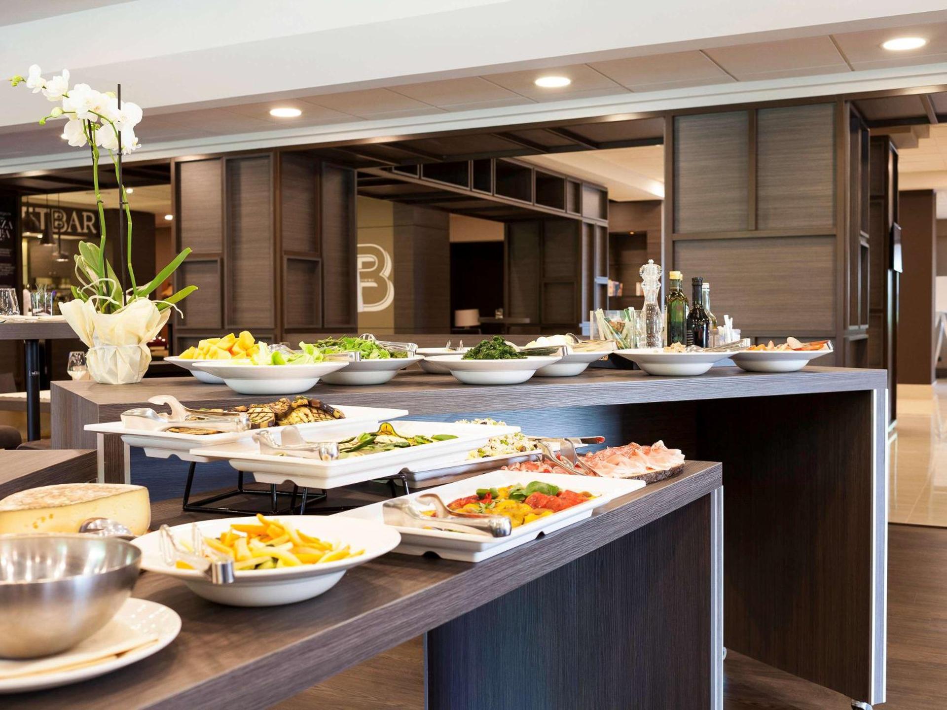 Novotel Brescia Due - Photo 153