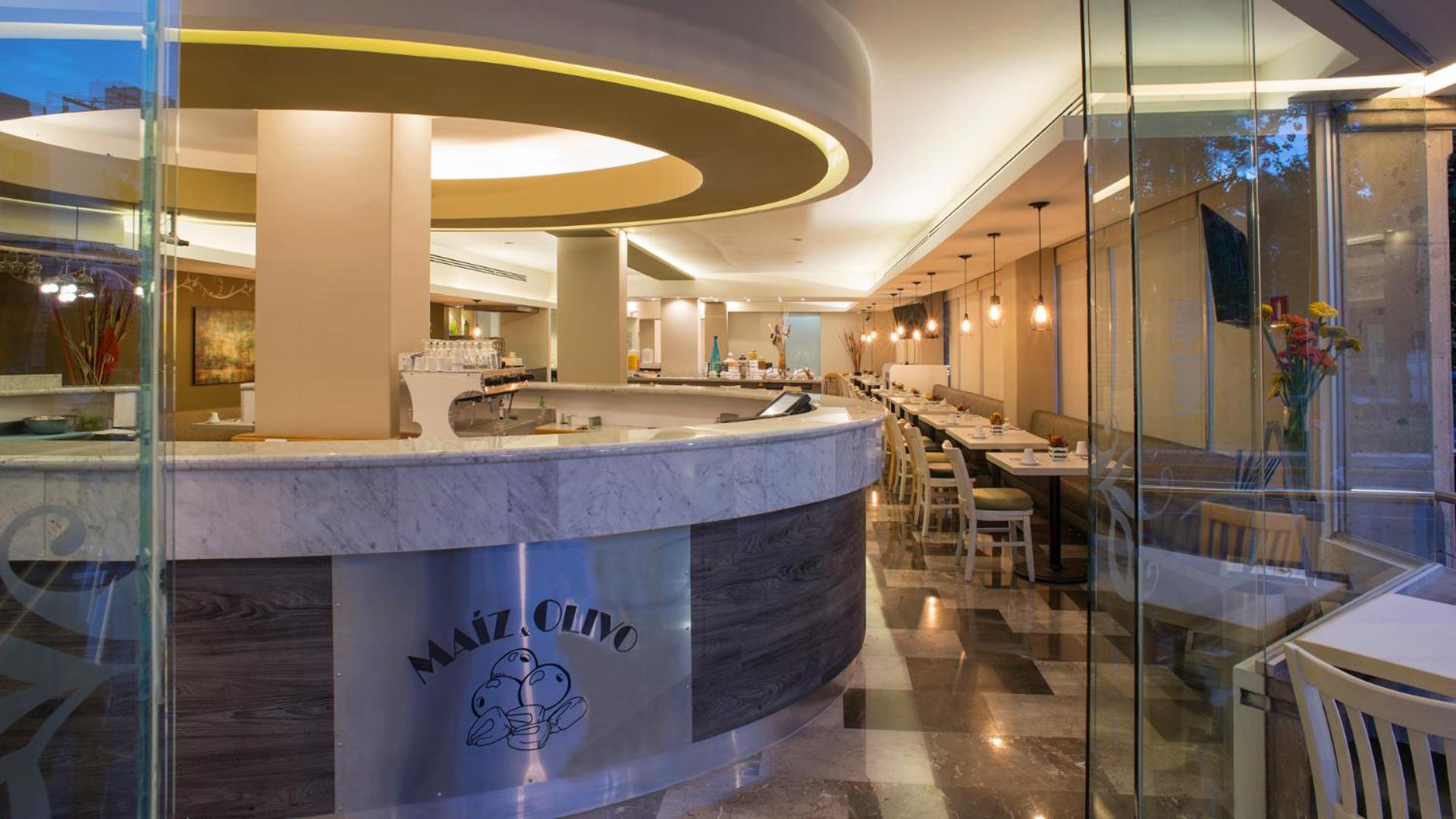 Stanza Hotel - Photo 14