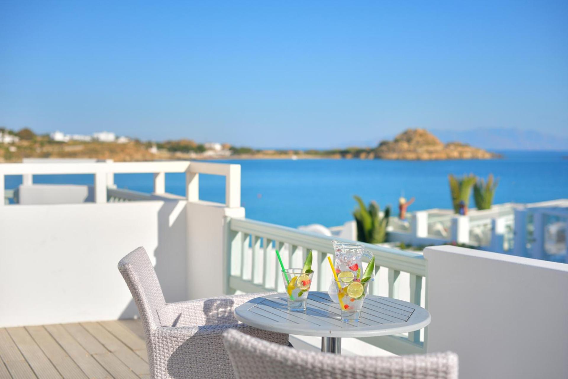 Petinos Hotel - Photo 79