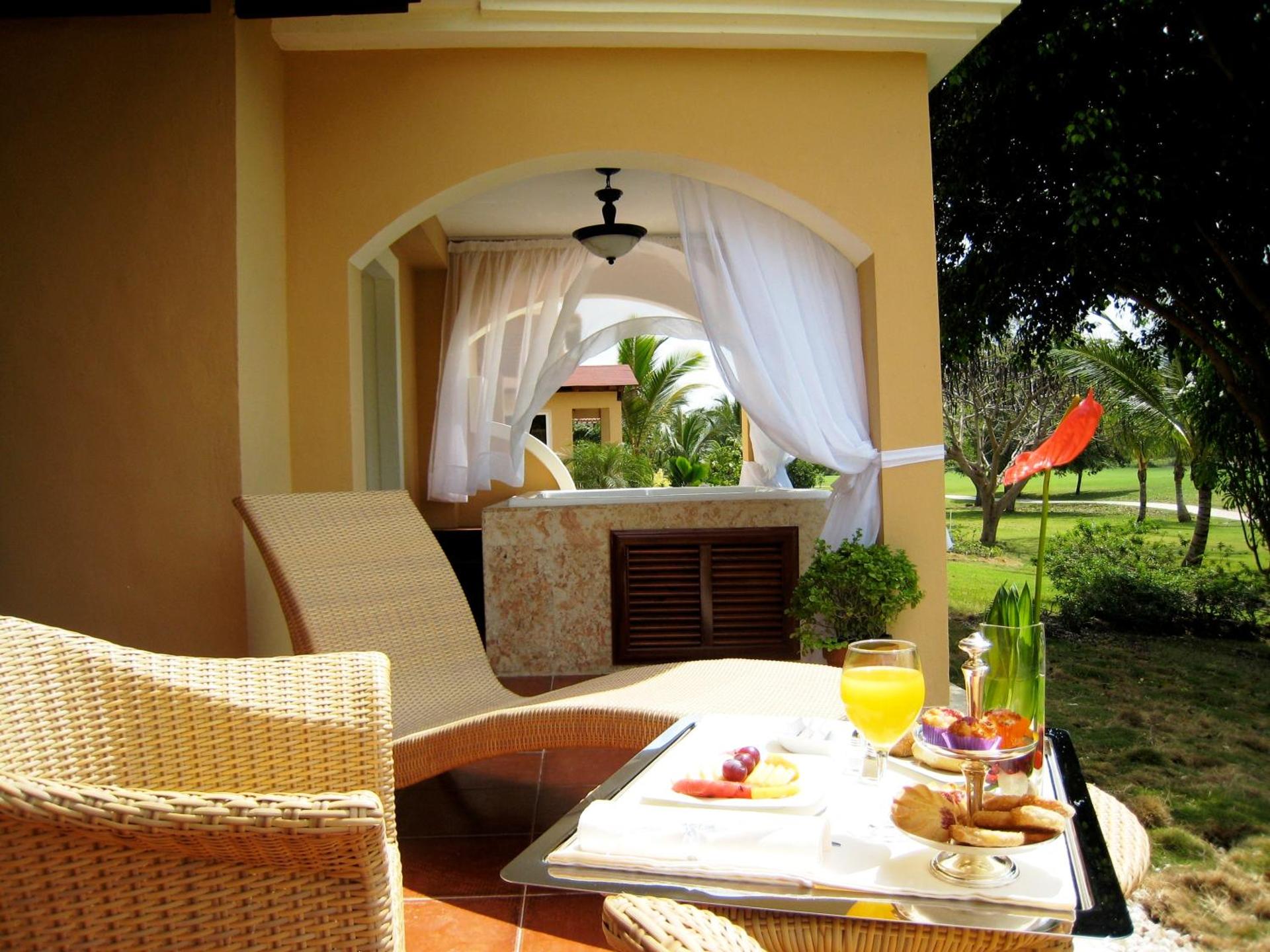 The Golf Suites - Photo 4