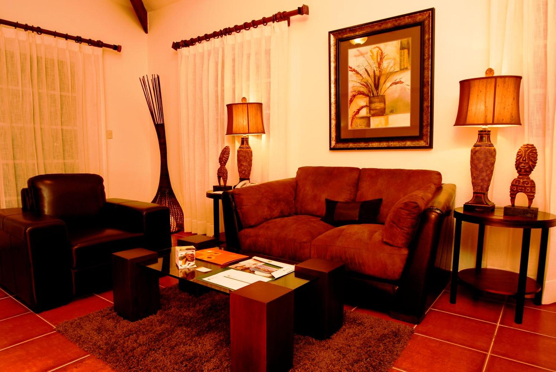 The Golf Suites - Photo 3